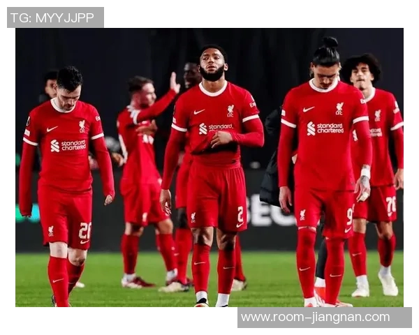 利物浦官方推特发布对阵伯恩利海报范戴克与索博斯洛伊亮相