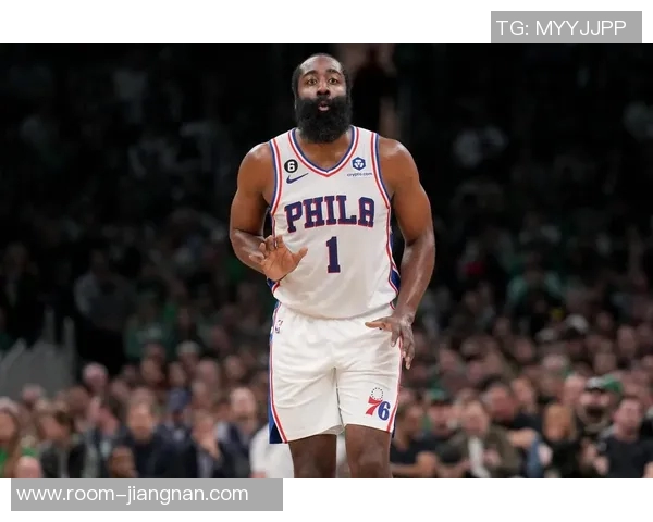 杜兰特盛赞快船双星哈登与小卡实力无可置疑能赢任何阵容